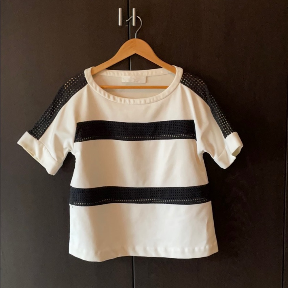 White light wool & black mesh tee